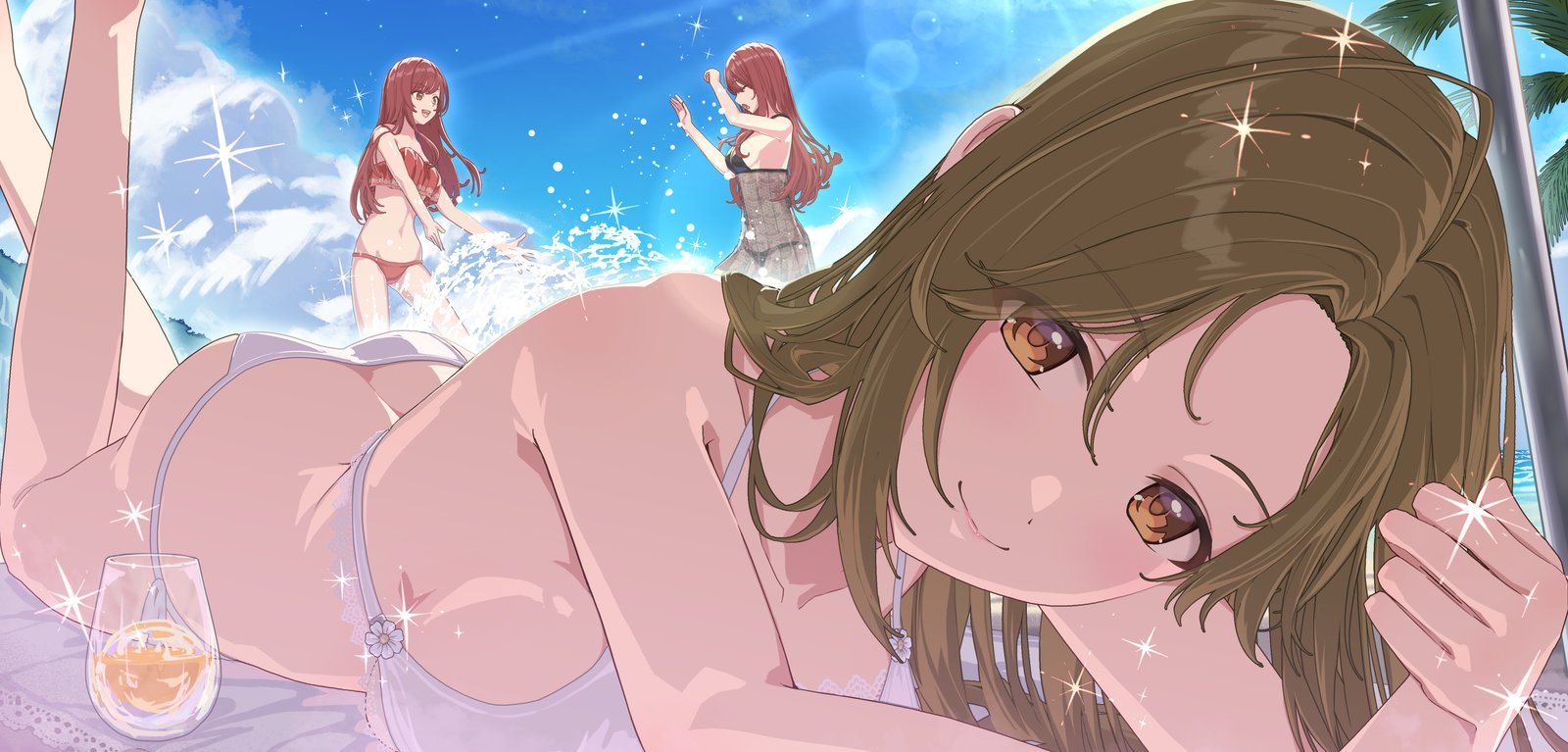 夏の海辺。水着の少女たちが波打ち際ではしゃぐ